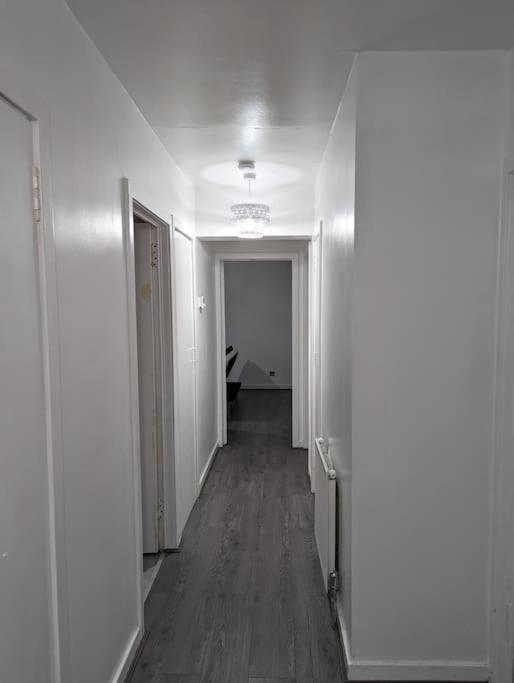 3 Bedroom Apartment Sleeps 8 EDI Eksteriør bilde